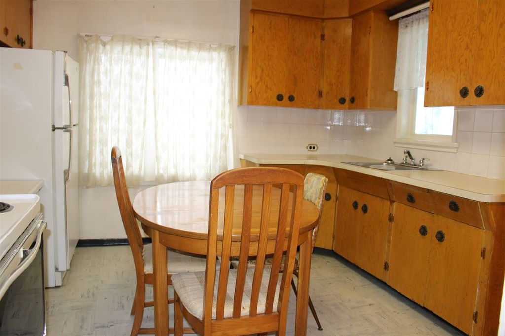 listing image 1103217420452621171