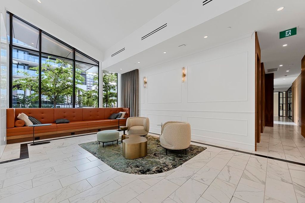 listing image 1101632990808386440