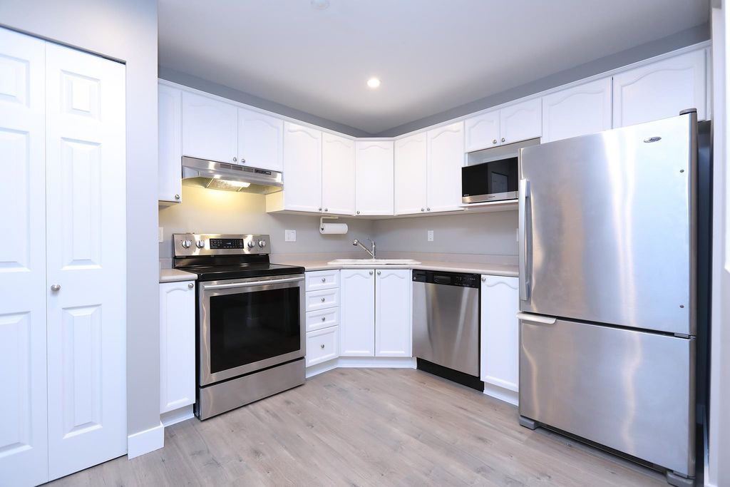 listing image 1104144368779488806