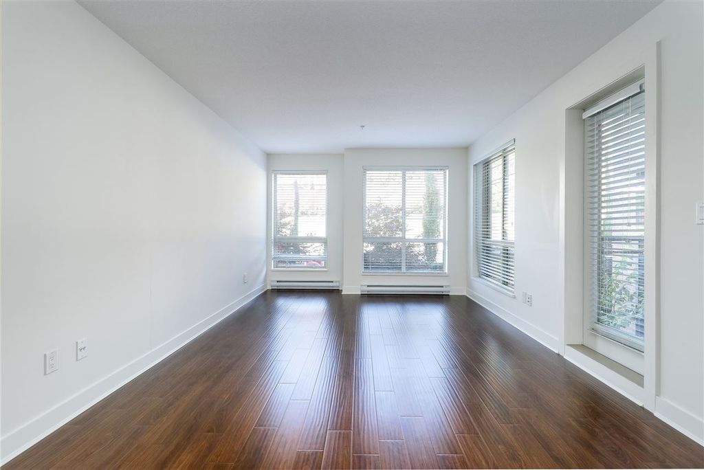 listing image 1104032115807441834