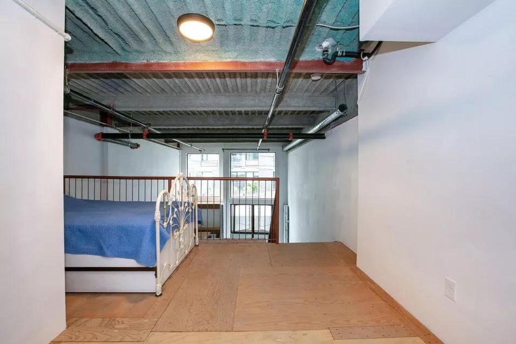 listing image 1108225866517465160