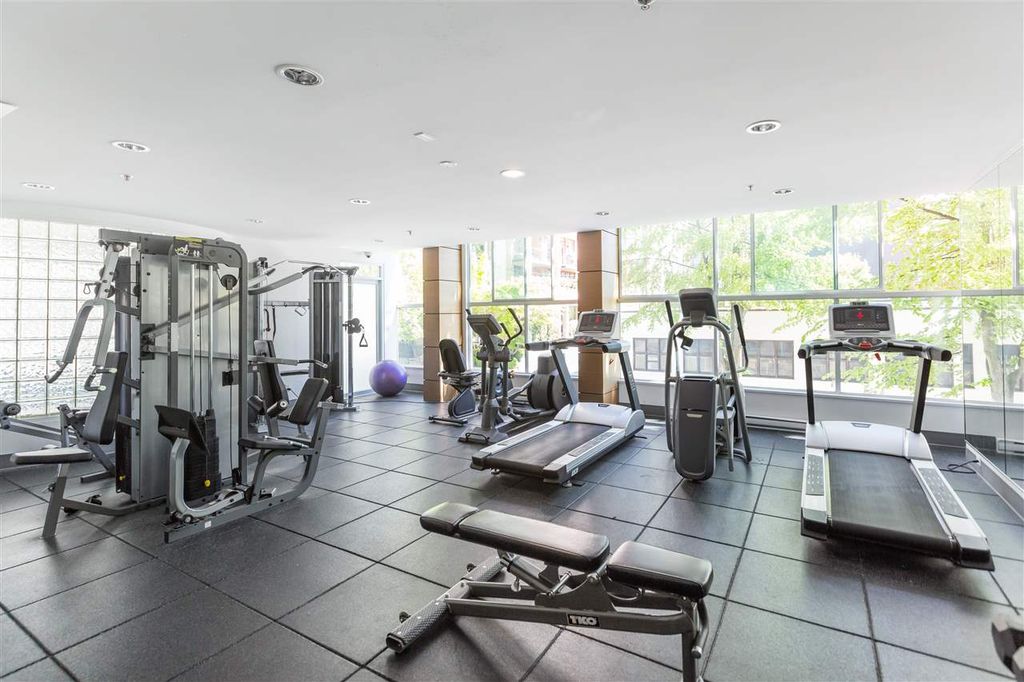 listing image 1101273740687785037