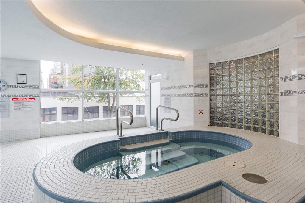 listing image 1105057056784317065