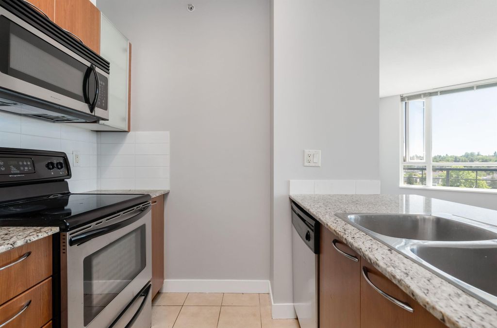 listing image 1109433368181408926