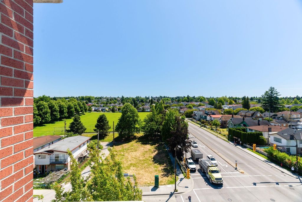 listing image 1100259906157674812