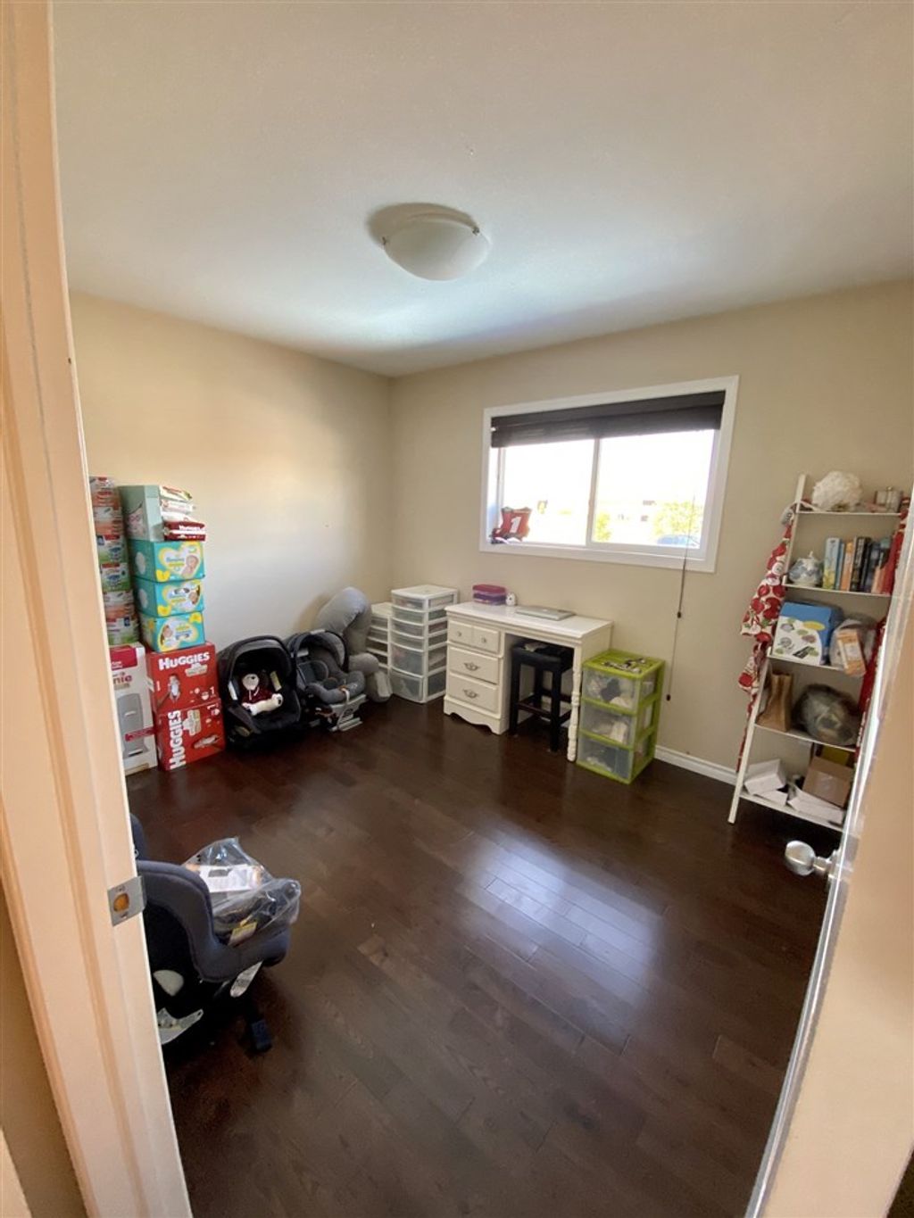 listing image 1108735598947788256