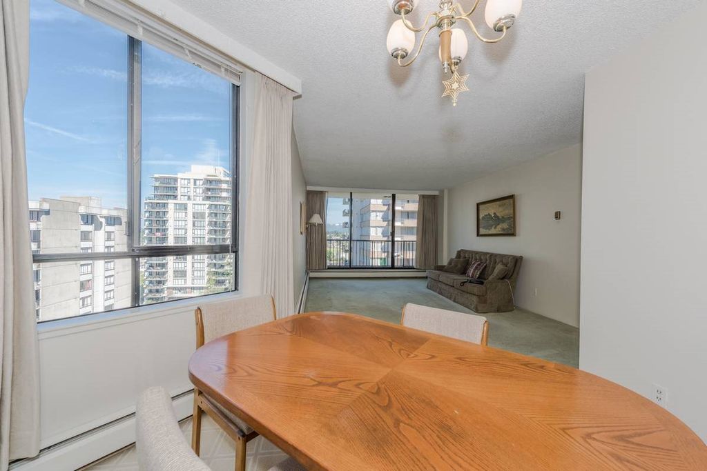 listing image 1100484527523661032