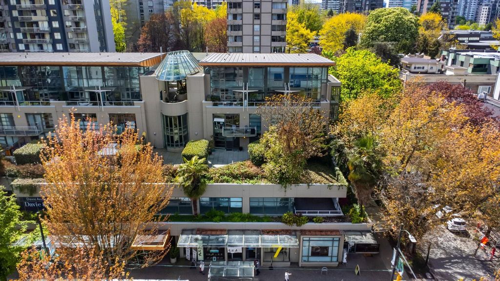 listing image 1102926163456840283