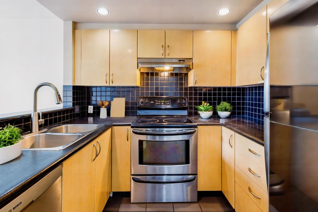listing image 1107440791633491350