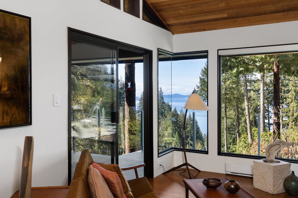 listing image 1104831605868401313
