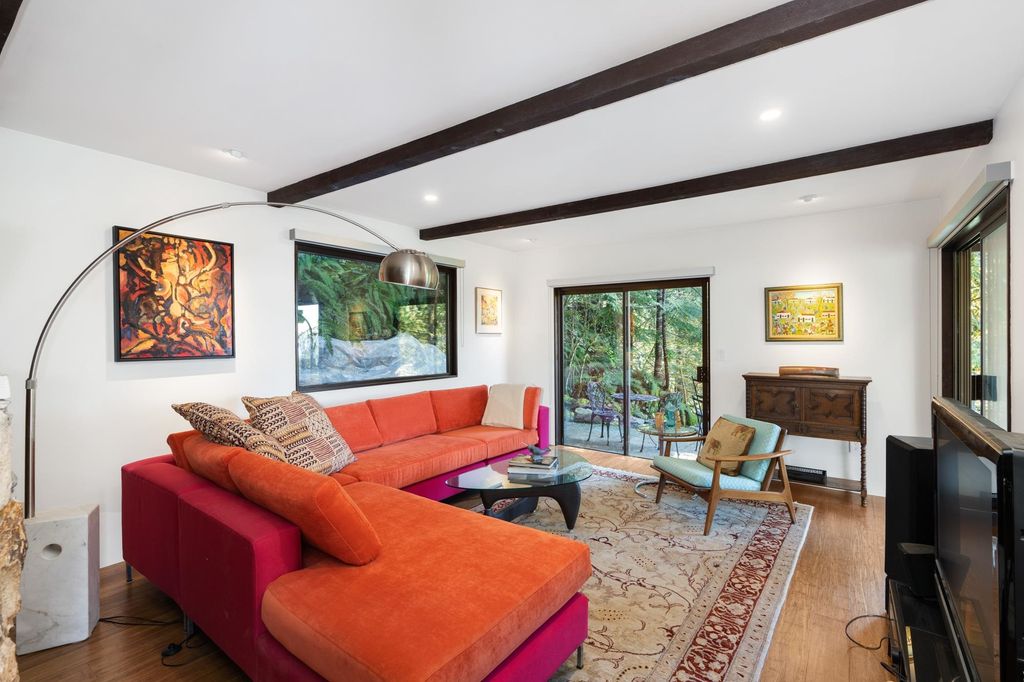 listing image 1107450066989448647