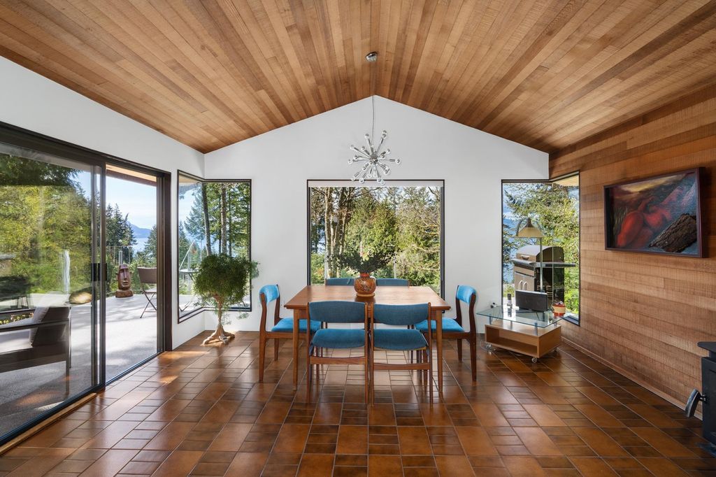 listing image 1104891379142449849