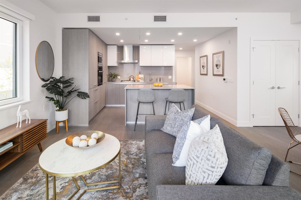 listing image 1108846817760790645