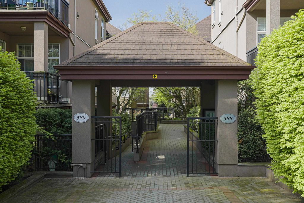 listing image 1102101322190195932