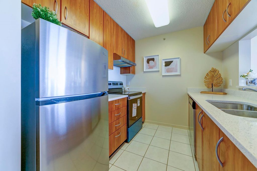 listing image 1109789828744734478