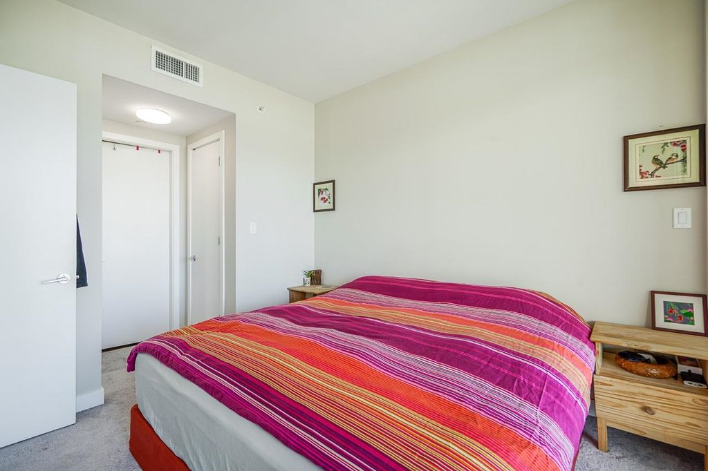 listing image 1105354992558770324