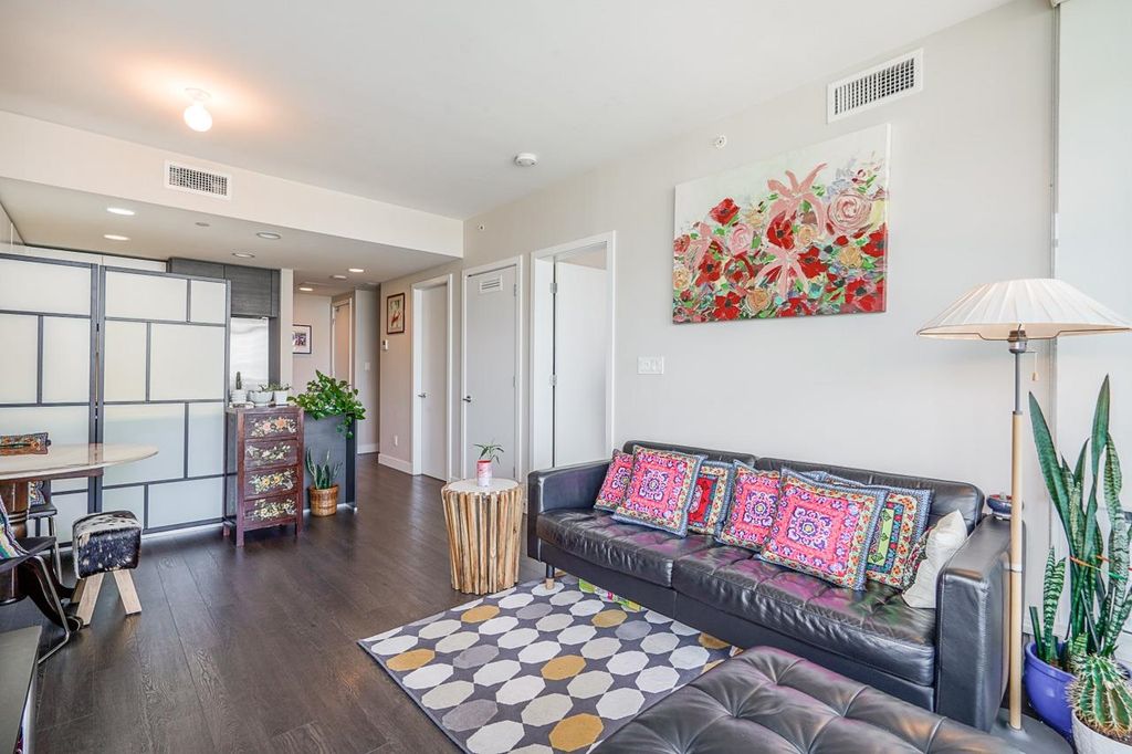 listing image 1108760180338802860
