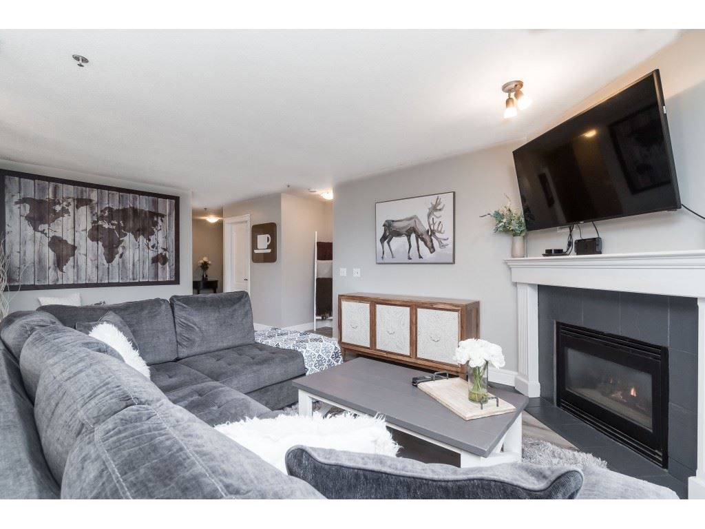 listing image 1105008431471068793