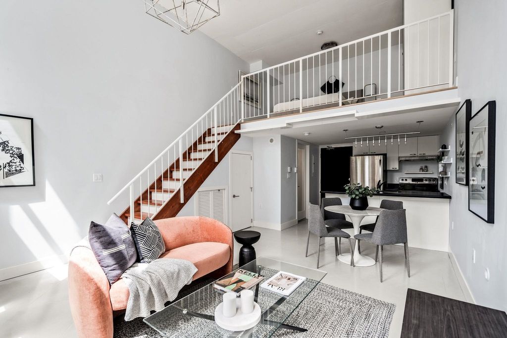 listing image 1108996080360568203