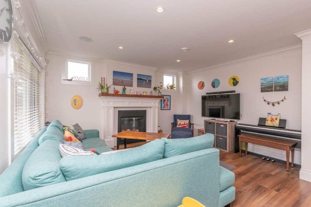 listing image 1108484072516318832