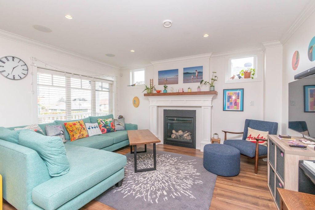listing image 1106659693605253589
