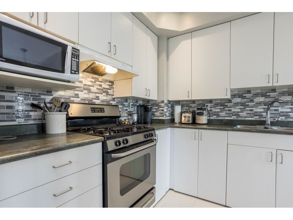 listing image 1109977438108466710