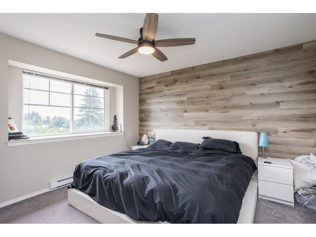 listing image 1109445069137290915