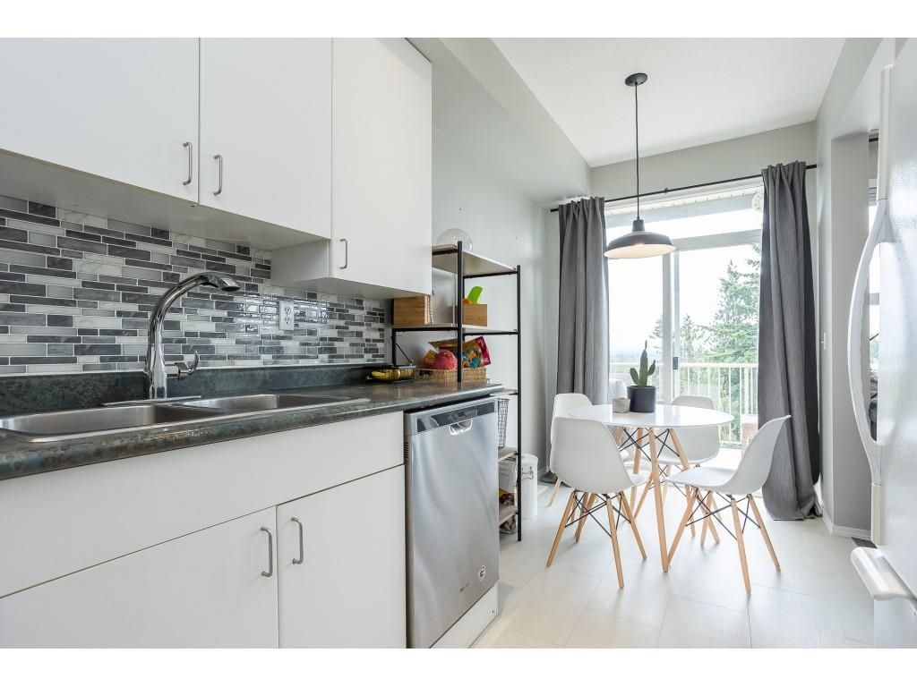 listing image 1107549333116064785