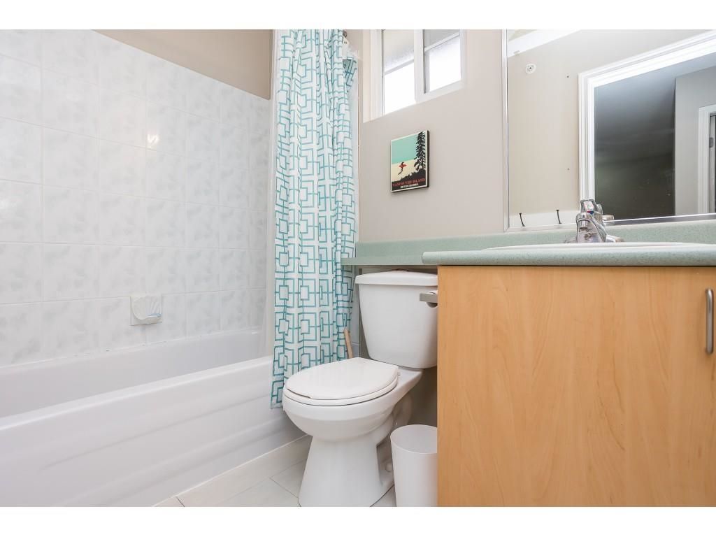 listing image 1105780213010775975