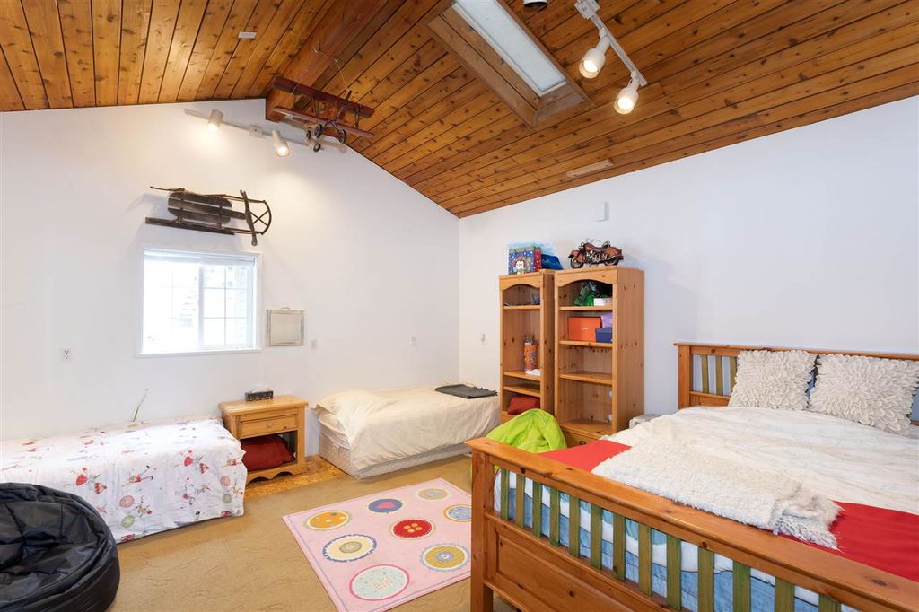 listing image 1100981100205736966