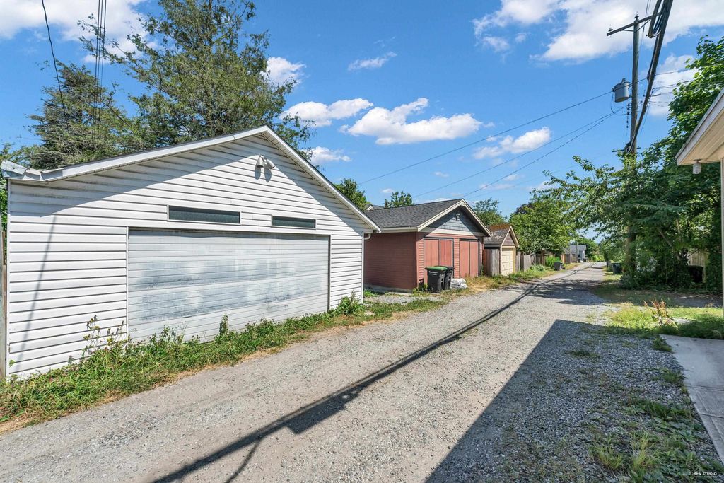 listing image 1105420631983142636