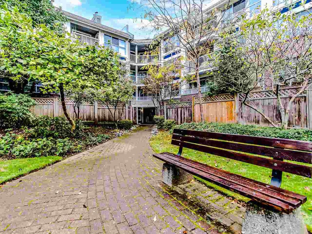 listing image 1106463873184728362