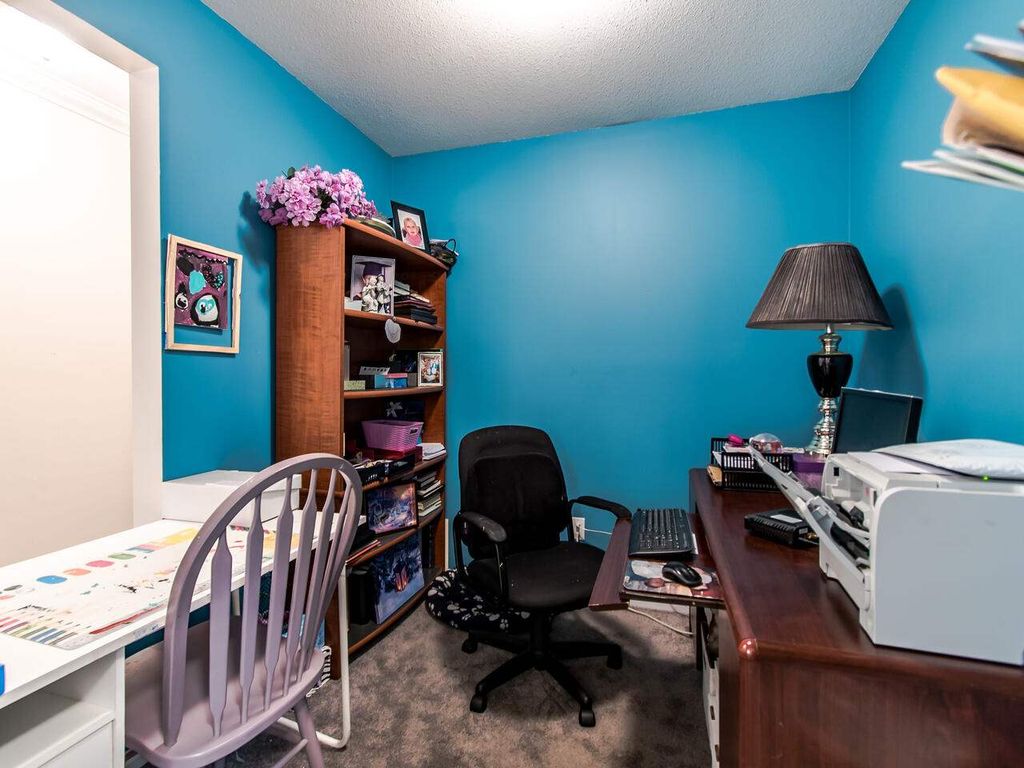 listing image 1103363793310970023