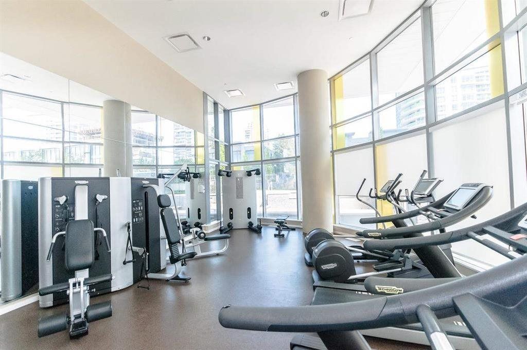 listing image 1102707877689844926