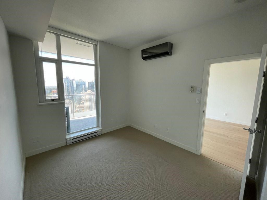 listing image 1105944978908233781