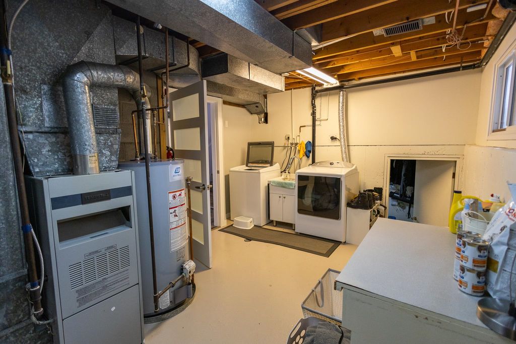 listing image 1109736080165367763