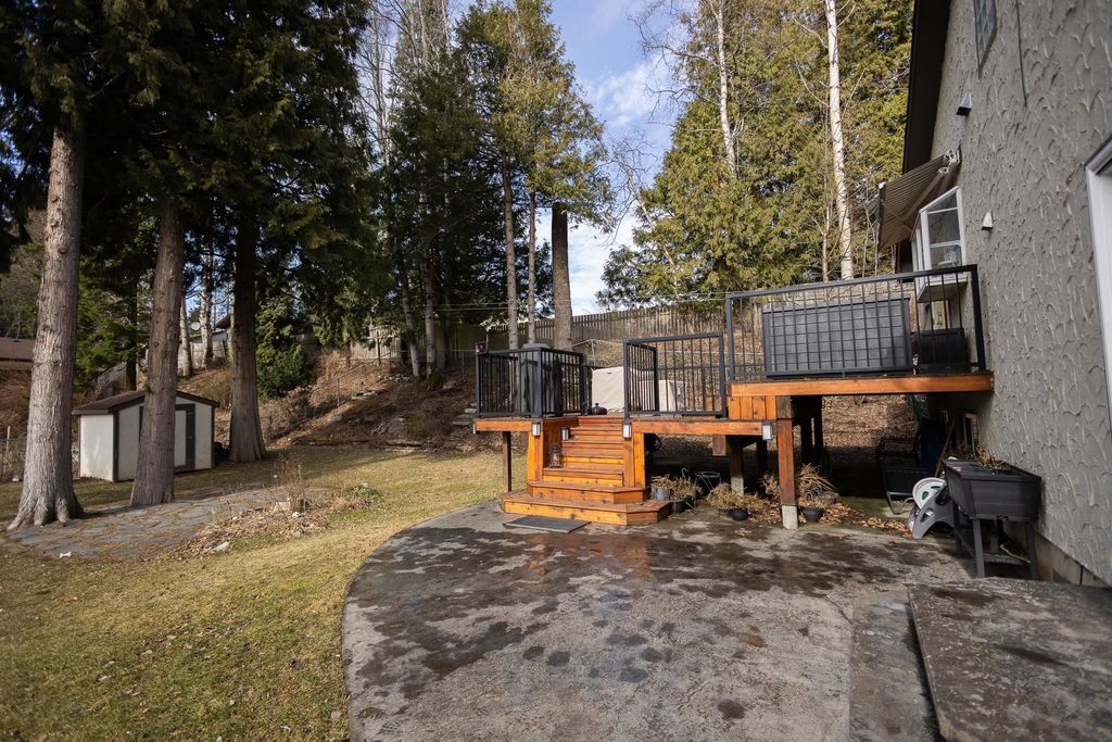 listing image 1101970749374217240