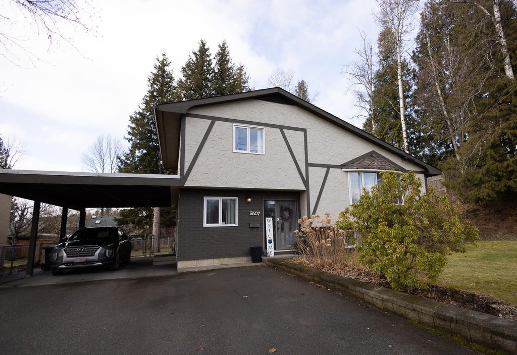 listing image 1109678452411185833