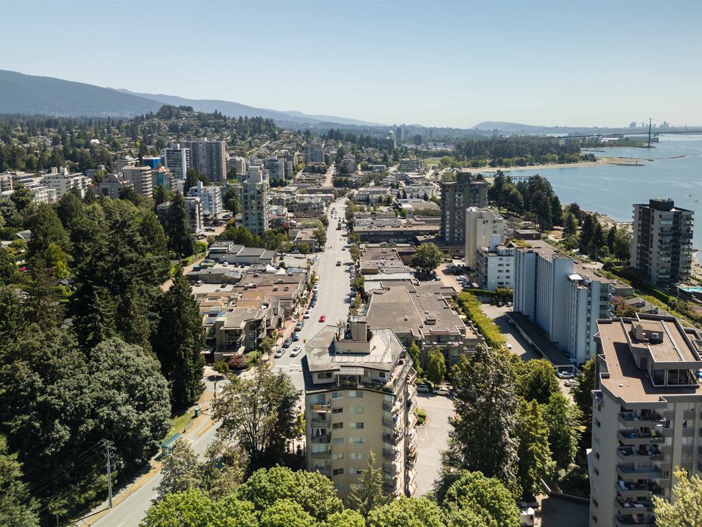 listing image 1104771224874255990