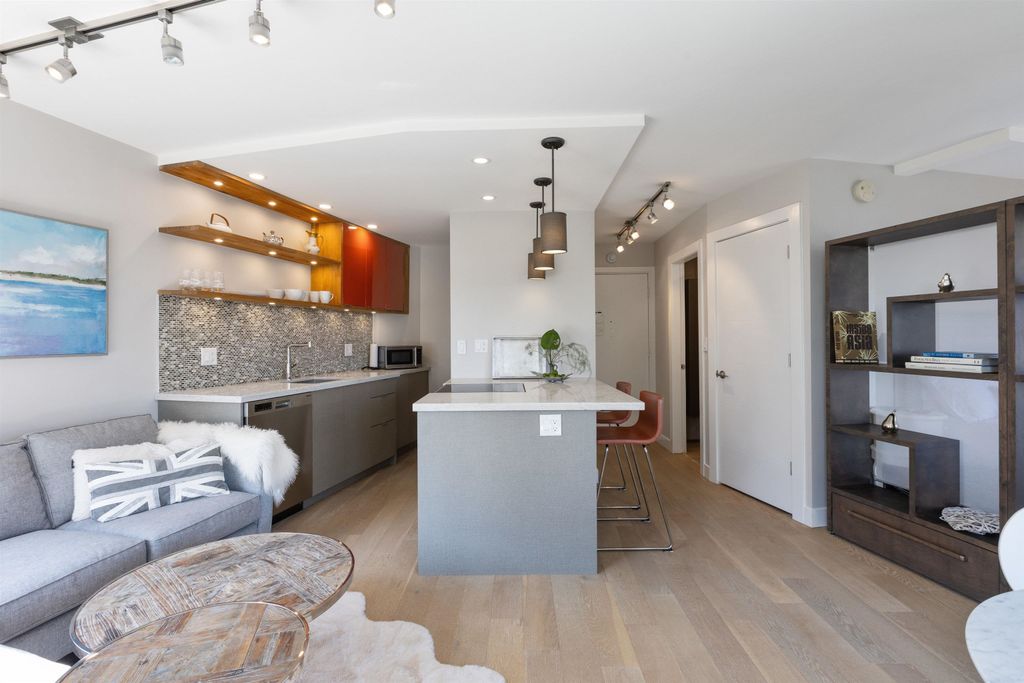 listing image 1100016015370565670