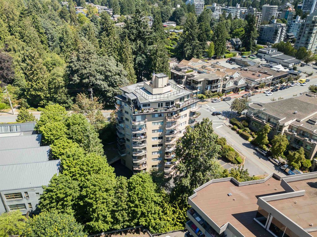 listing image 1103183335436731821