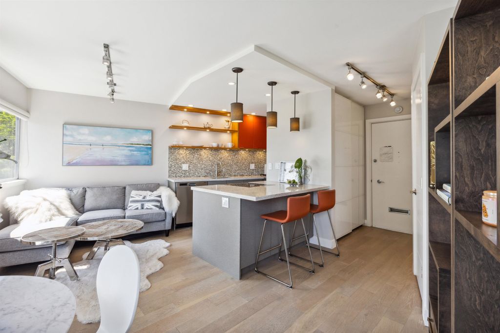 listing image 1100055829215204134