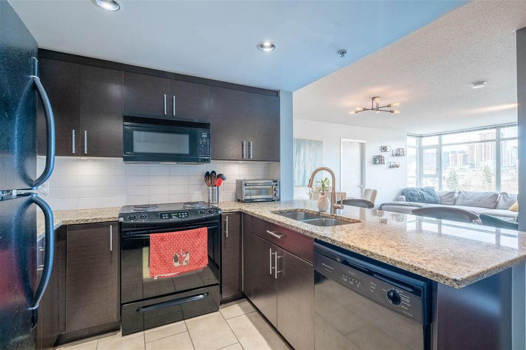 listing image 1103836962510809069