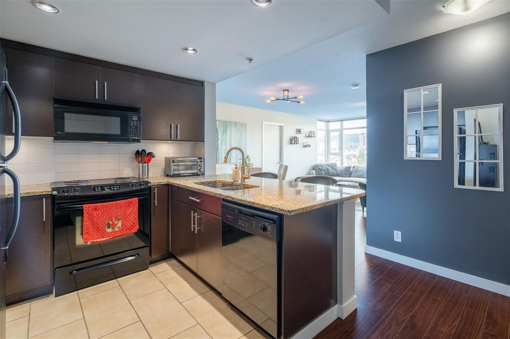 listing image 1102815100614310200