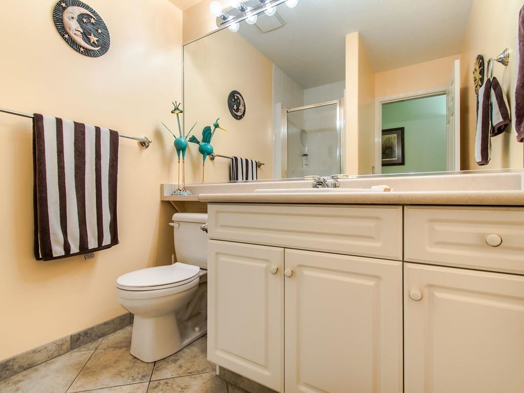 listing image 1102514080704980373