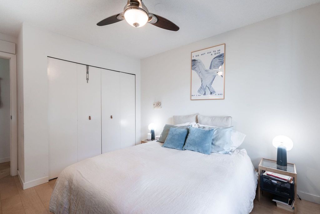 listing image 1107323328422527698