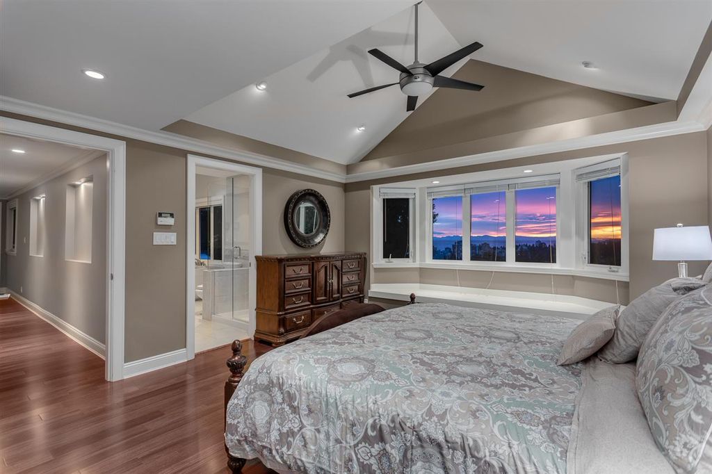 listing image 1102342125313993451