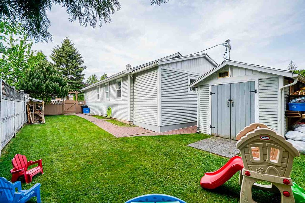 listing image 1109843183297316989