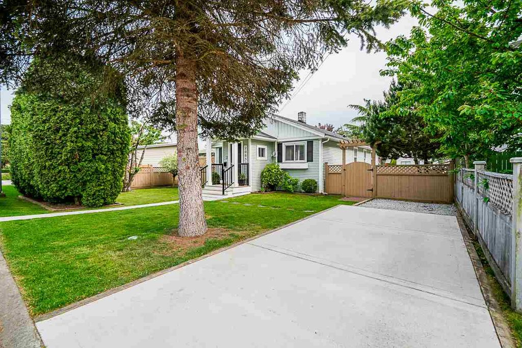 listing image 1104881008269609155