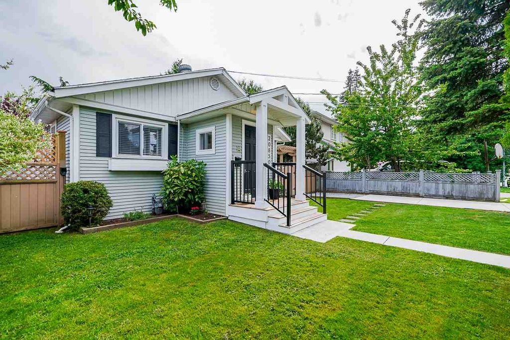 listing image 1104083161060731803